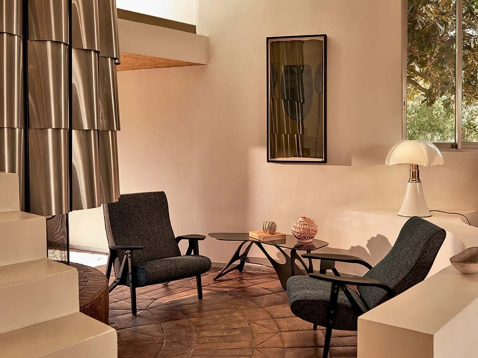 Tavolino di design in cristallo e rovere Arabesco CM di Zanotta
