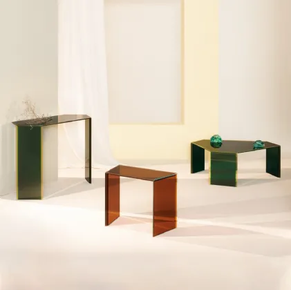 Tavolini Bisel in cristallo con pellicola colorata di Glas Italia