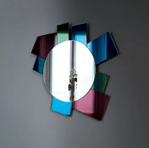 Specchio collezione Gli Specchi di Dioniso 6 composto da elementi in specchio laminato colorato, in cristallo laminato colorato e in cristallo laccato di Glas Italia