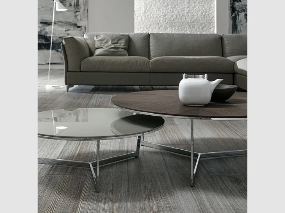 Tavolino in acciaio cromato con top in MDF laccato o rovere termotrattato Harpa di Alivar
