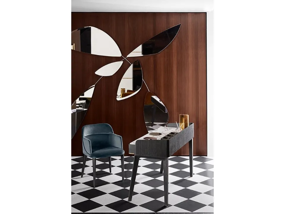 Specchio di design Leaf di Gallotti&Radice