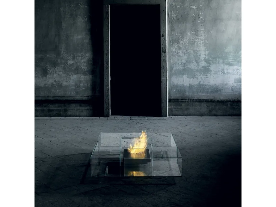 Tavolino Seasons in cristallo versione con Bruciatore Bioetanolo di Glas Italia