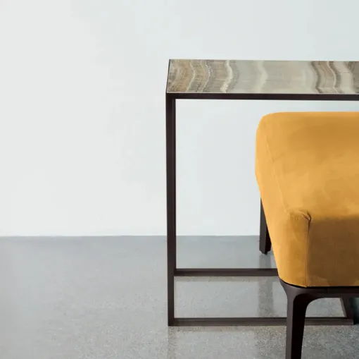 Tavolino Quadro Sofa con top in ceramica e struttura in metallo di Sovet