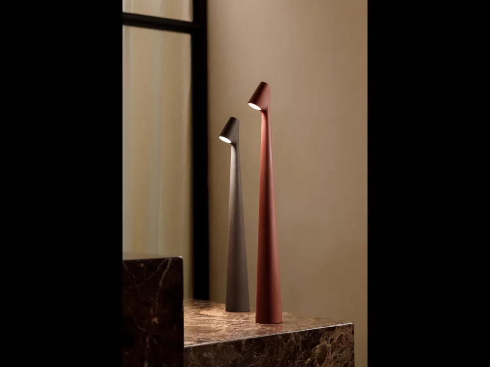 Lampada da tavolo Africa di Vibia