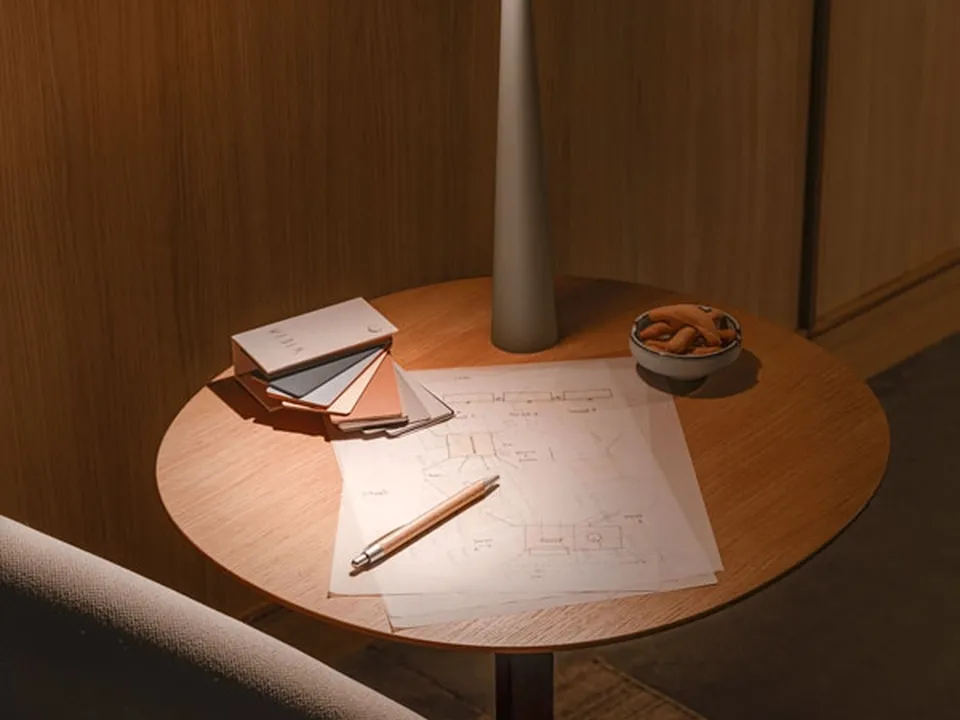 Lampada da tavolo Africa di Vibia