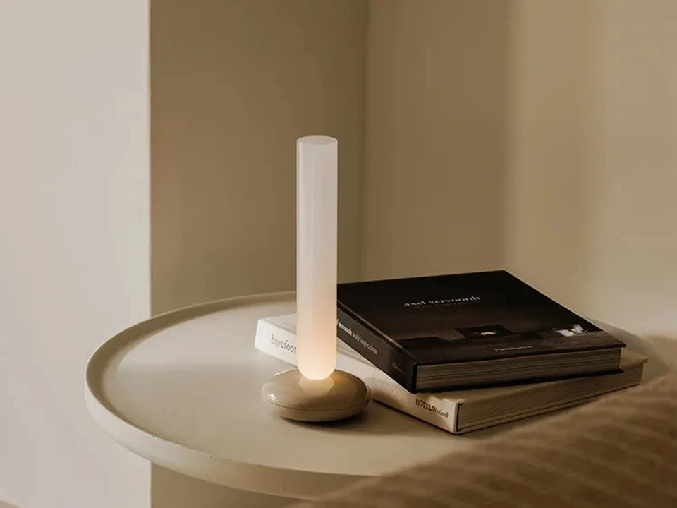 Lampada da tavolo Alba di Vibia