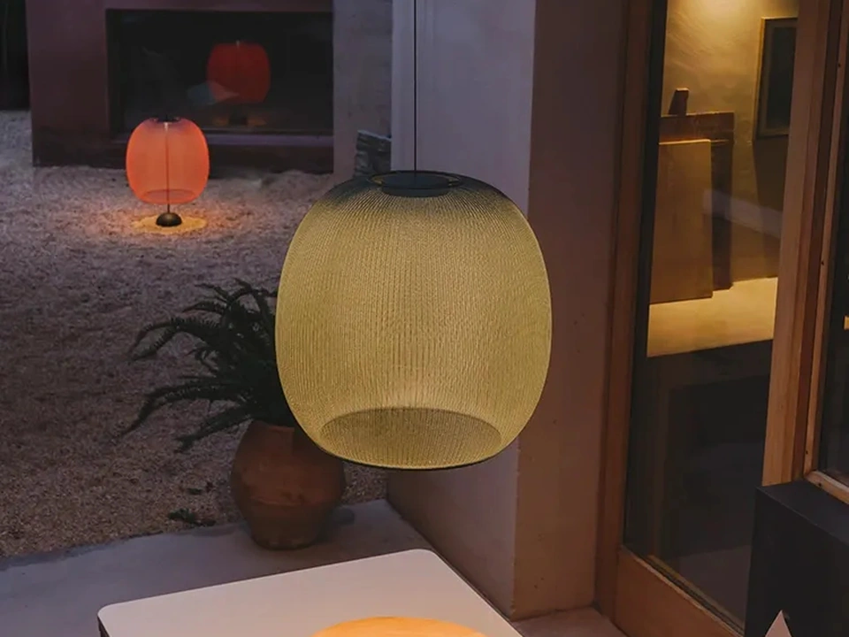 Lampada da esterno Closer di Vibia