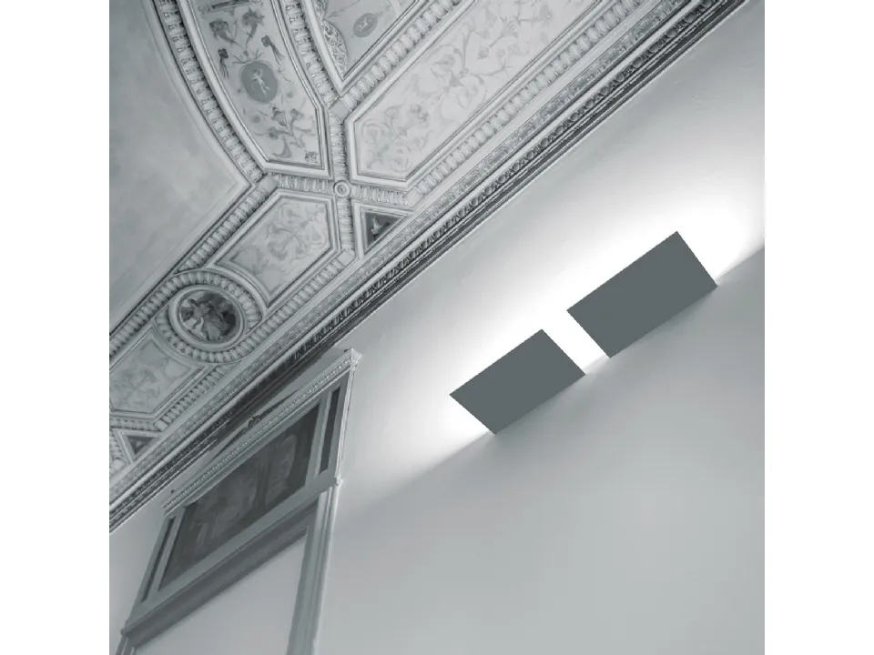 Lampada da parete in metallo sottile per interni di Davide Groppi