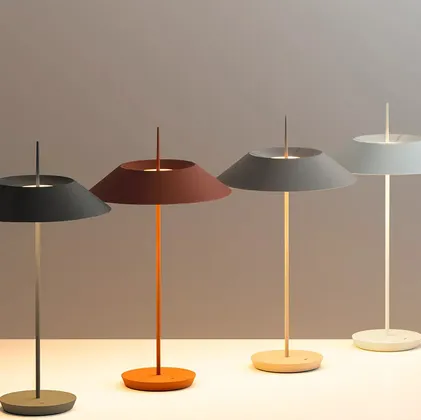 Lampada Myfair da tavolo di Vibia