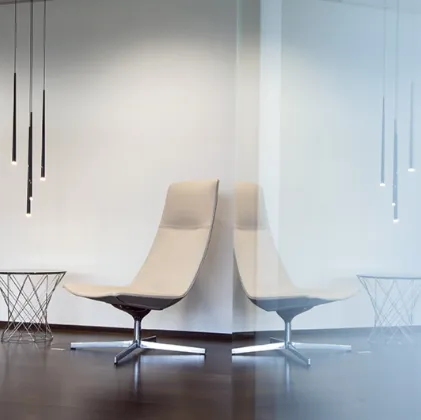 Lampada a sospensione Slim in fibra di vetro di Vibia