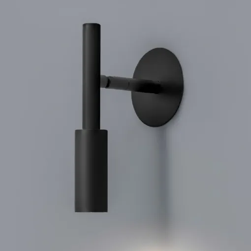 Lampada da parete in alluminio Tubino di Panzeri