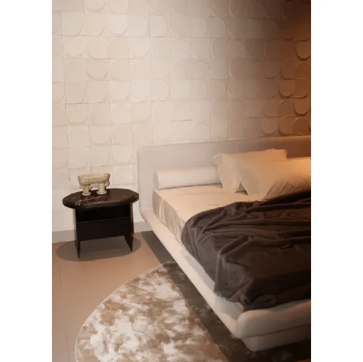Comodino in legno con top in marmo Sensei Night di Gallotti&Radice