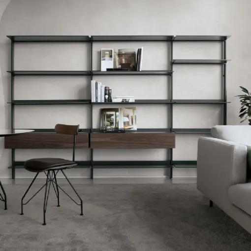 Libreria EWS configurazione 05 in alluminio verniciato ghisa, laccato e noce di Extendo