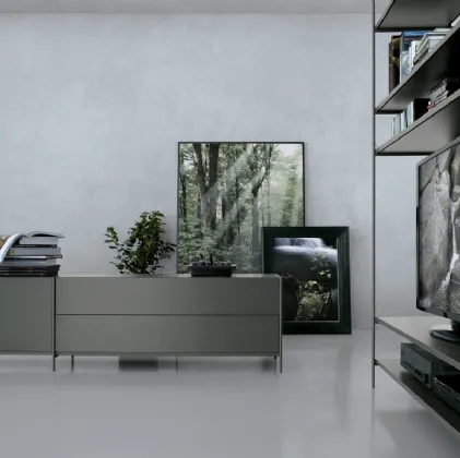 Libreria in alluminio con pannello retro TV in MDF laccato nero XY 09 di Extendo