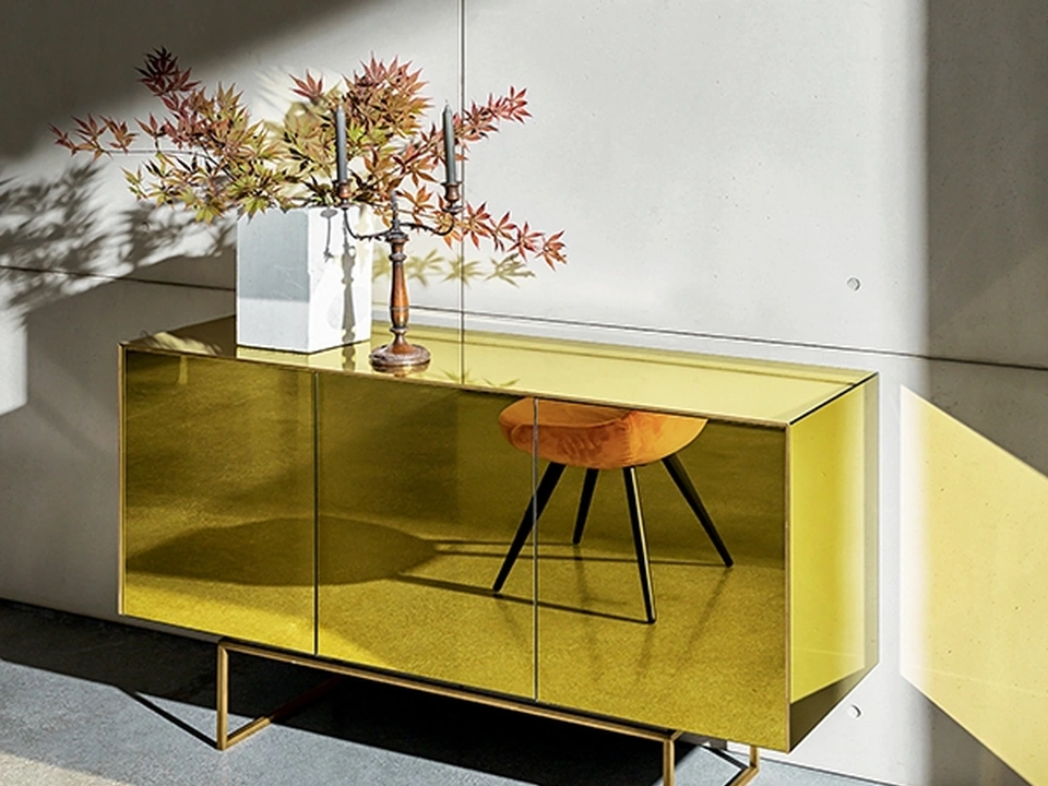 Madia in vetro a specchio Magda di Sovet