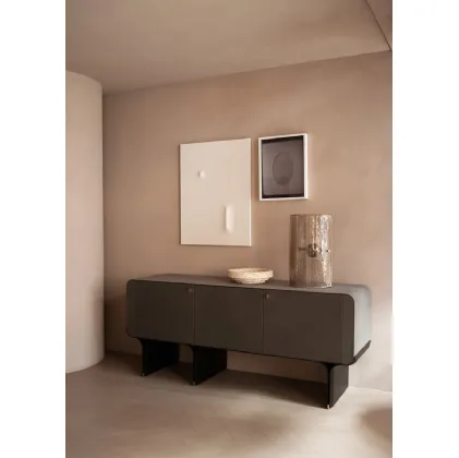 Madia Stami Sideboard in legno rivestito in pelle di Gallotti&Radice