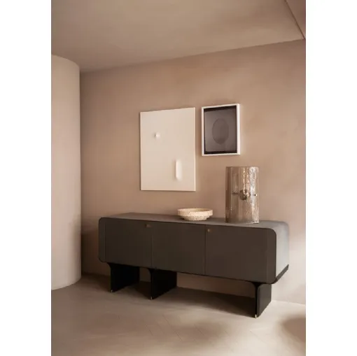 Madia Stami Sideboard in legno rivestito in pelle di Gallotti&Radice