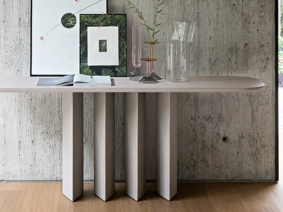 Mobile ingresso Geometric Console in finitura argilla di Bonaldo