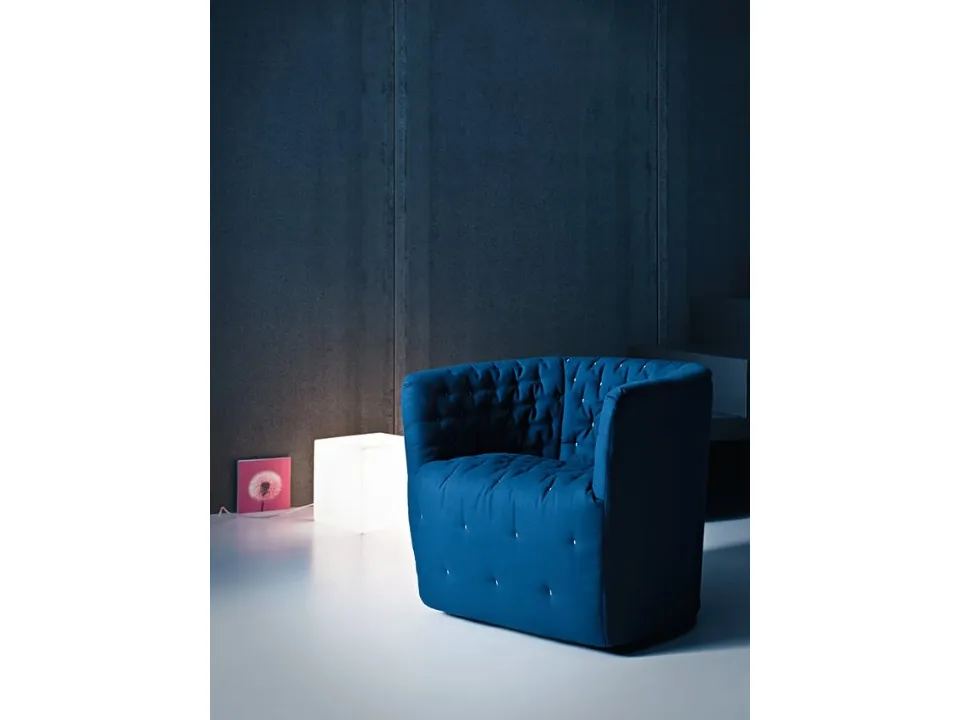Poltroncina in tessuto Amélie di Saba