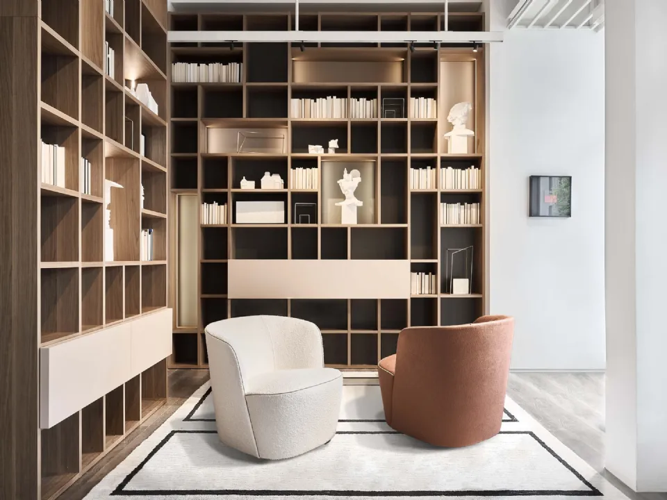 Poltroncina monolitica Felix di Lema