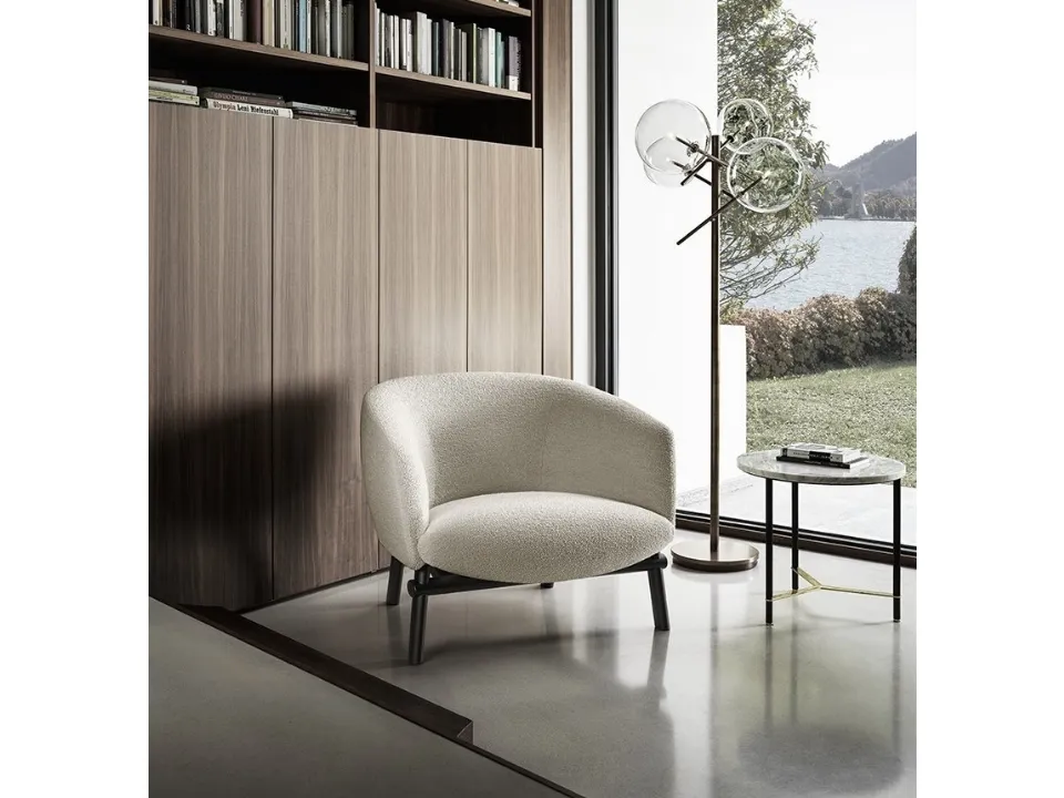 Poltrona Livre in tessuto imbottito di Gallotti&Radice