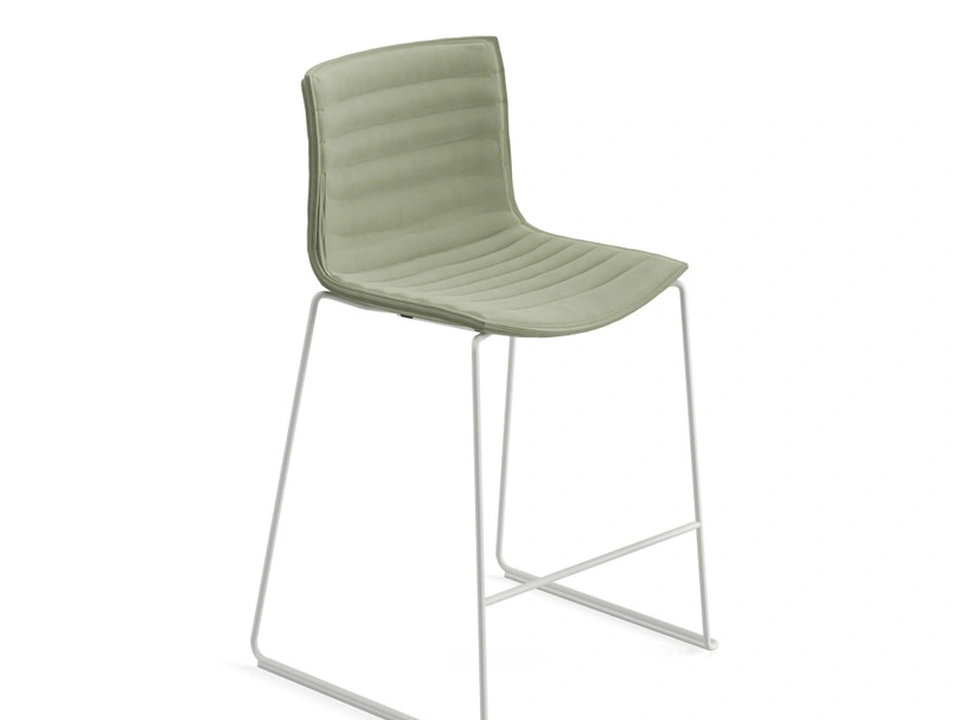 Sgabello Catifa 46 di Arper