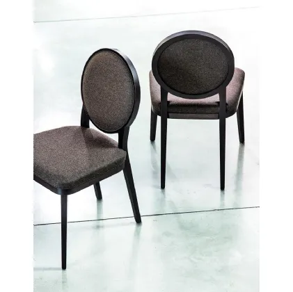 Sedia Plaza 1500 in tessuto imbottito di Bross Italia