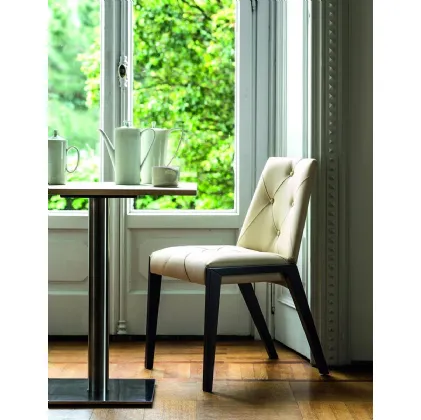 Sedia Royal 1621 in pelle imbottita di Bross Italia