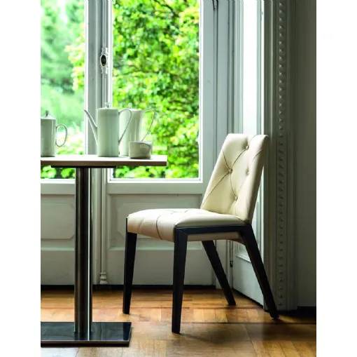 Sedia Royal 1621 in pelle imbottita di Bross Italia