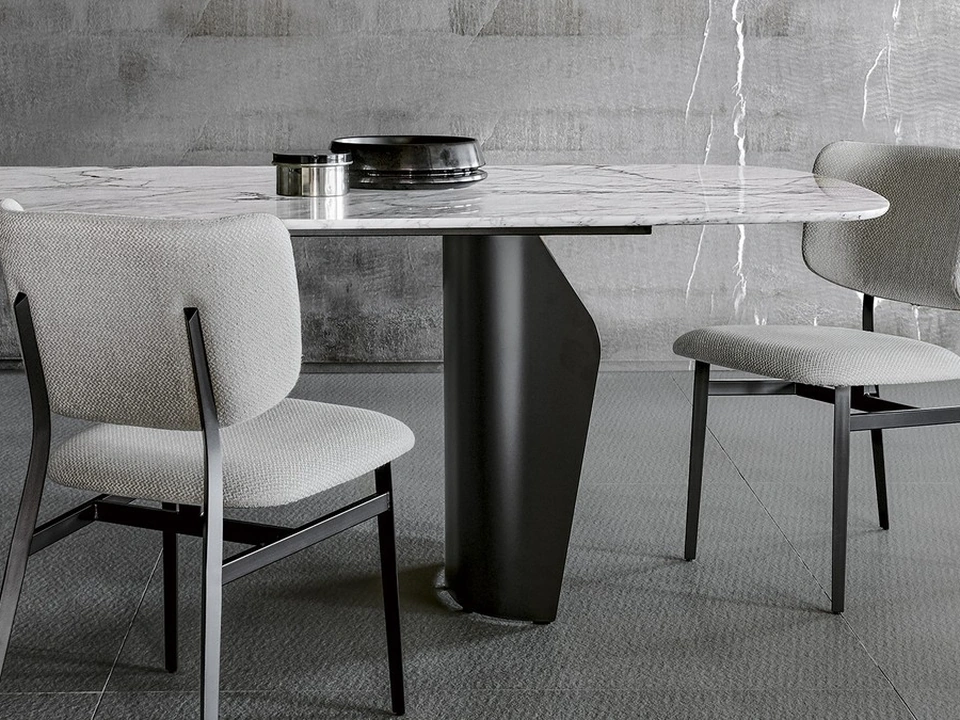 Tavolo Flame in Marmo di Bonaldo
