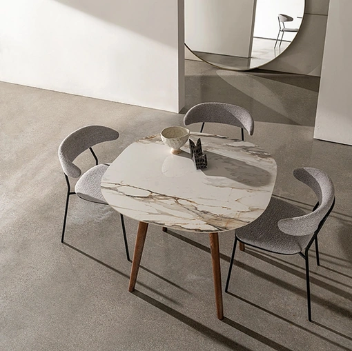 Tavolo Lewood shaped di Sovet