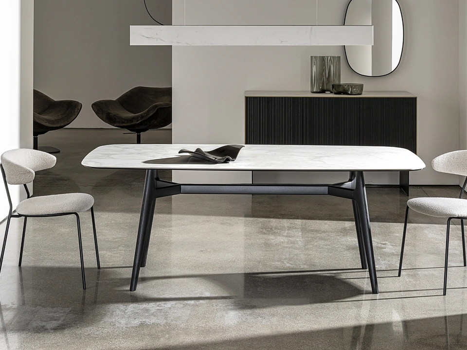 Tavolo Lewood shaped di Sovet