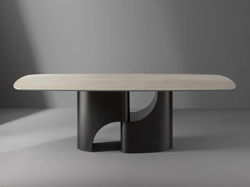 Tavolo Taijitu con piano in marmo e base in metallo di Bonaldo